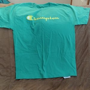 Champion men's short sleeve shirt